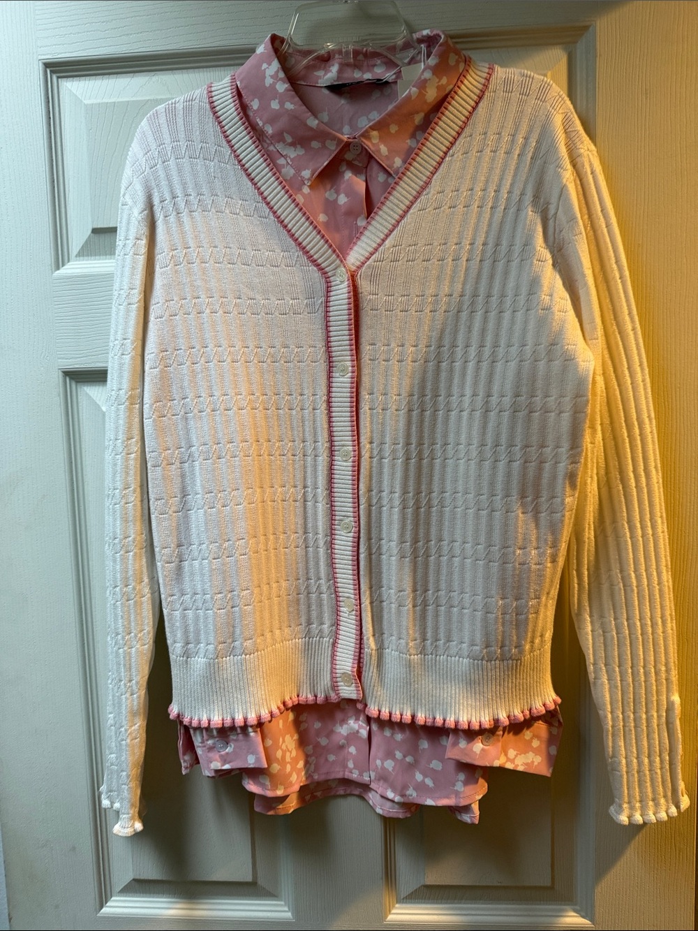 Women’s Set Pink Printed Button-Down Shirt plus Cardigan